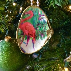 Flamingo Decoupage Maine Giant Clamshell